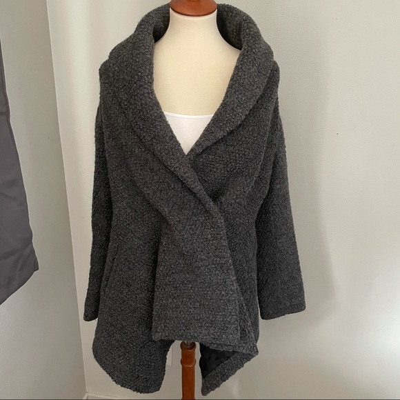 3 for $25 Orlando Coat/ Jacket Size M - Picture 5 of 10